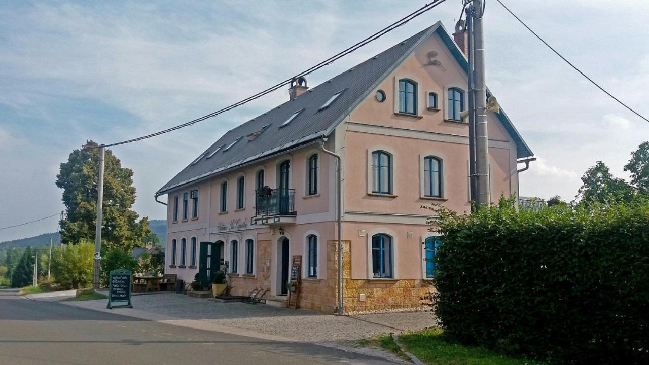 Na Kopecku Ad 1795 - Penzion S Restauraci A Wellness V Podkrkonosi Dvůr Králové nad Labem Exterior foto