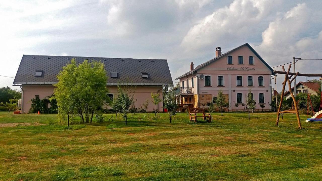 Na Kopecku Ad 1795 - Penzion S Restauraci A Wellness V Podkrkonosi Dvůr Králové nad Labem Exterior foto